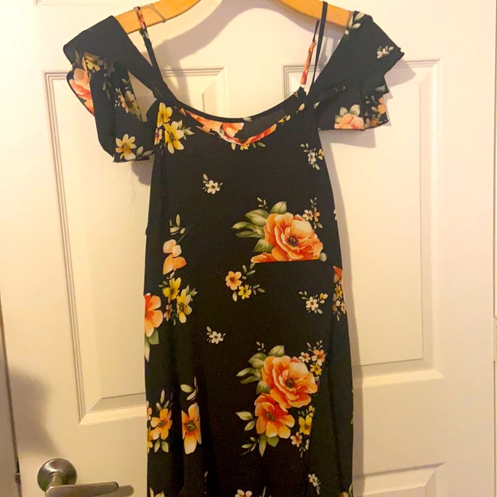 Brand New (has no tag) Floral off the shoulder